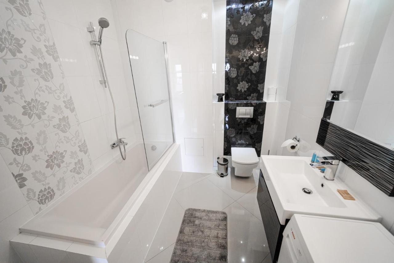 Bulwar Kurlandzki Vistula Apartment Krakau Buitenkant foto